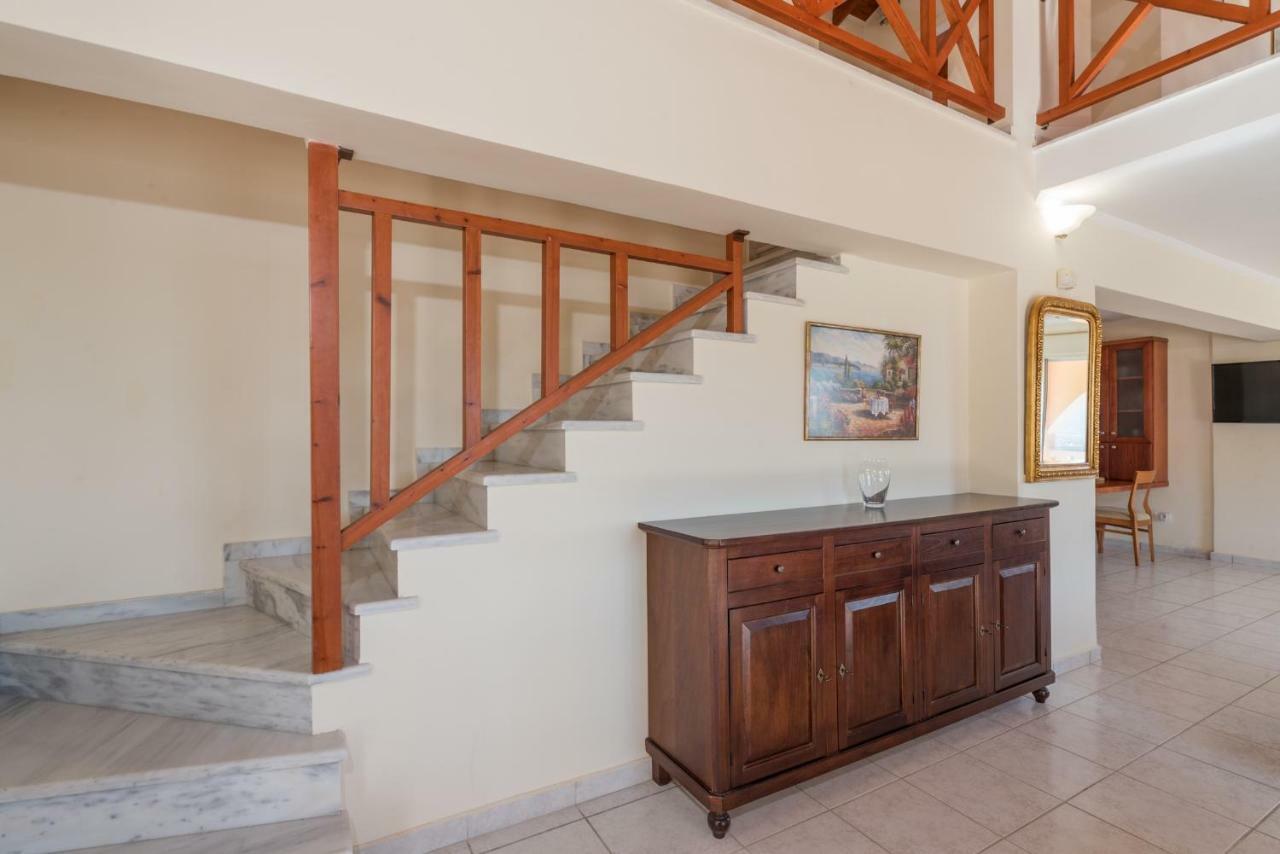 Villa Diana Lagopodhon Экстерьер фото